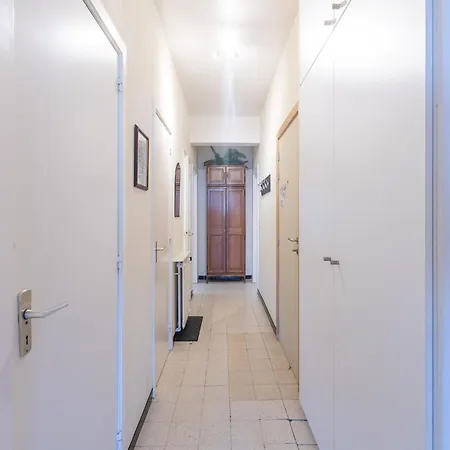 Stylish Seaside With Pool, Cleaning Included Apartment